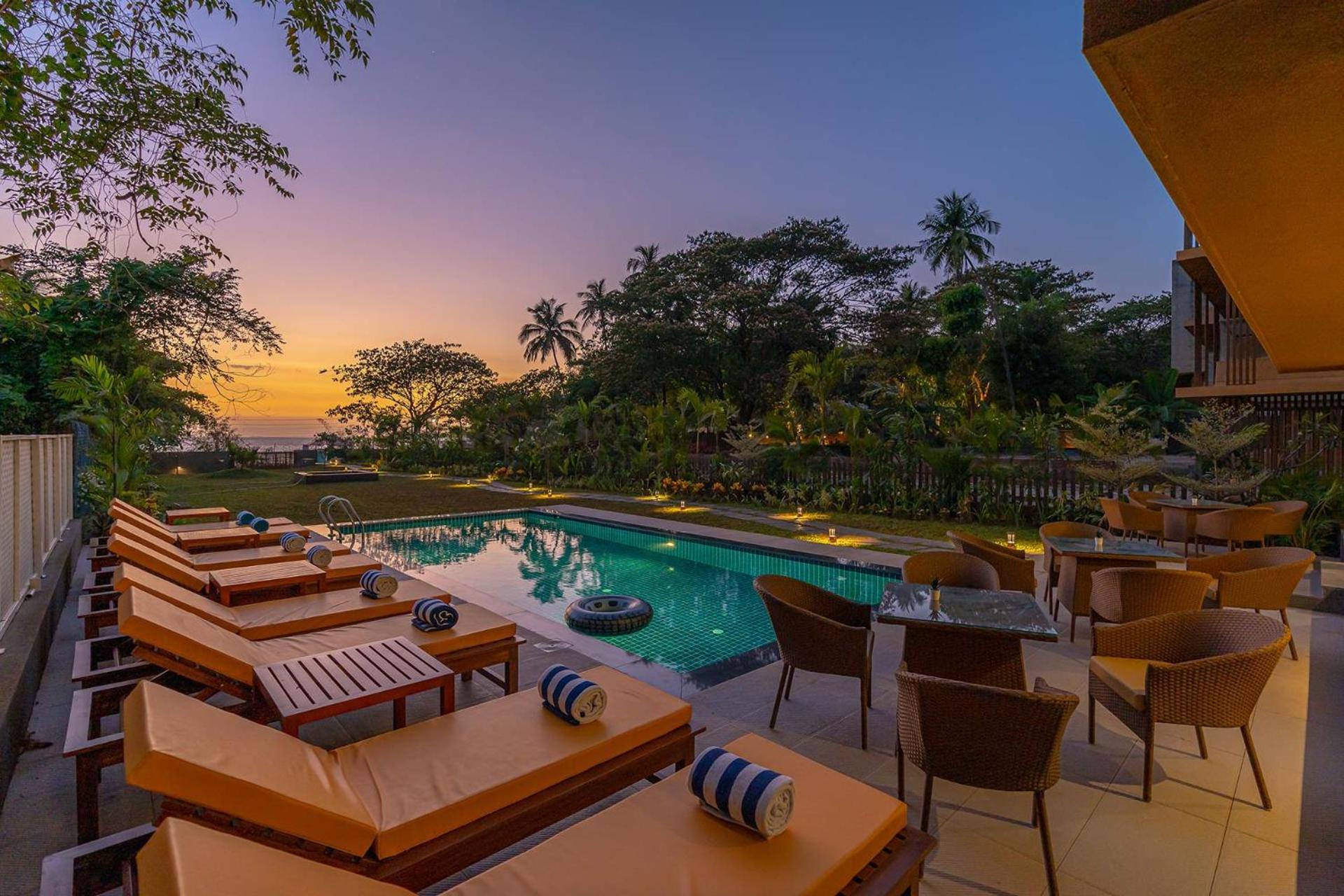 Villa Stayvista At Holiva With Pool, View Siridao