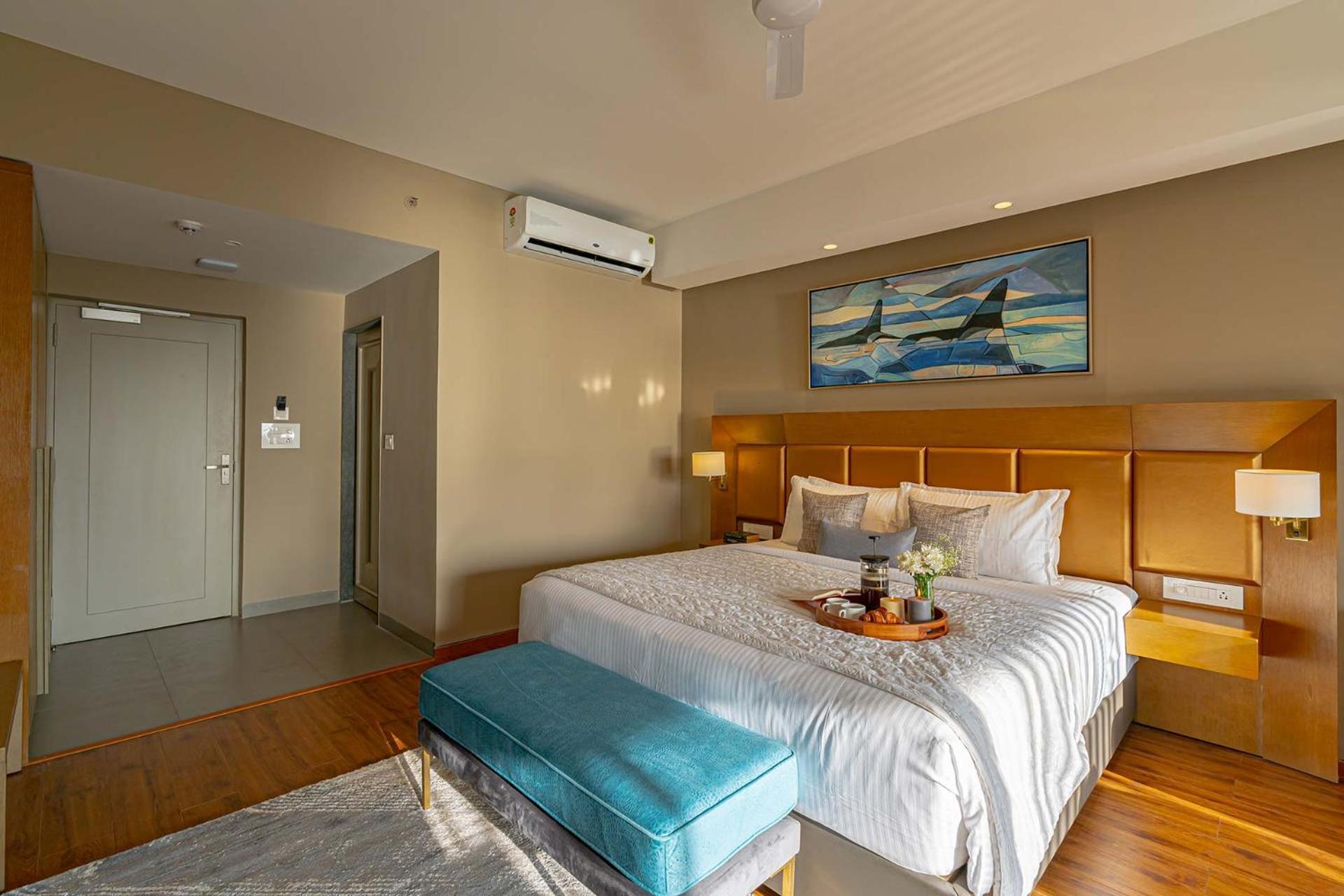 Stayvista At Holiva With Pool, View Siridao